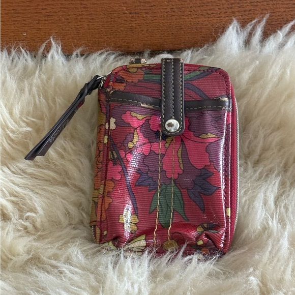 Sakroots Burgundy Floral Cell Phone Wallet Wristlet - Picture 2 of 4
